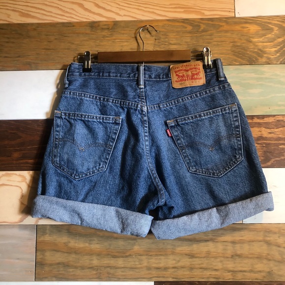 Levi’s shorts - Picture 2 of 6